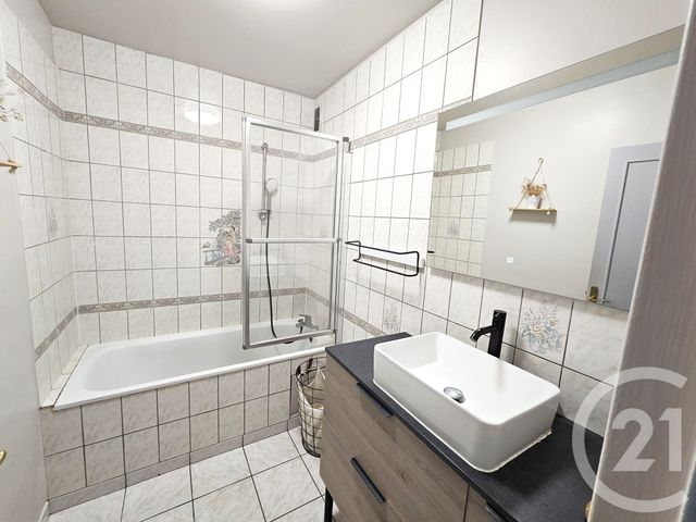 Appartement à vendre - 4 pièces - 75.31 m2 - VILLEBON SUR YVETTE - 91 - ILE-DE-FRANCE - Century 21 Ld Immobilier