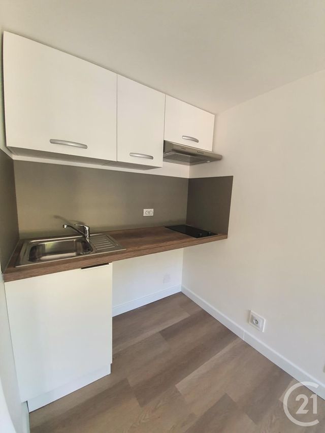 Afficher la photo en grand Appartement F2 à louer - 2 pièces - 25.94 m2 - ARPAJON - 91 - ILE-DE-FRANCE - Century 21 Ld Immobilier