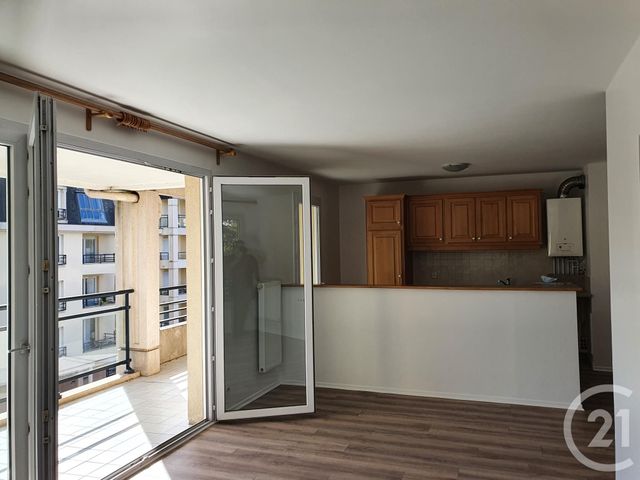 Appartement F3 à louer - 3 pièces - 65.95 m2 - ETIOLLES - 91 - ILE-DE-FRANCE - Century 21 Ld Immobilier