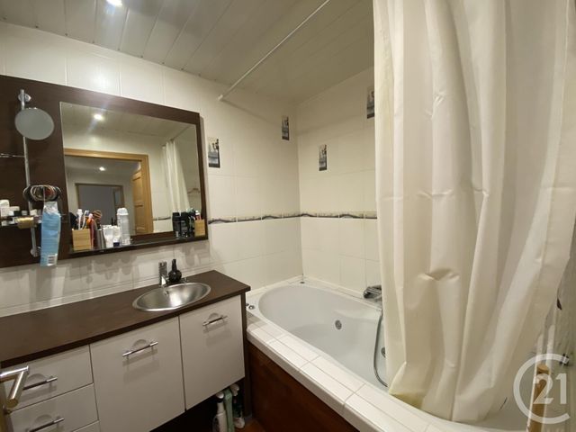 Appartement F2 à louer - 2 pièces - 48.59 m2 - BRETIGNY SUR ORGE - 91 - ILE-DE-FRANCE - Century 21 Ld Immobilier