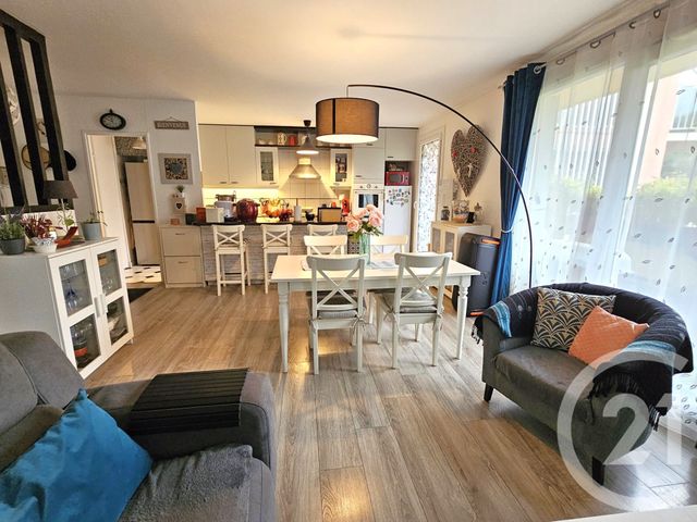 Appartement F4 à vendre - 4 pièces - 79.31 m2 - VILLEBON SUR YVETTE - 91 - ILE-DE-FRANCE - Century 21 Ld Immobilier