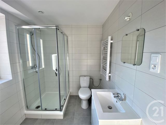 Appartement F2 à louer - 2 pièces - 31.3 m2 - LINAS - 91 - ILE-DE-FRANCE - Century 21 Ld Immobilier