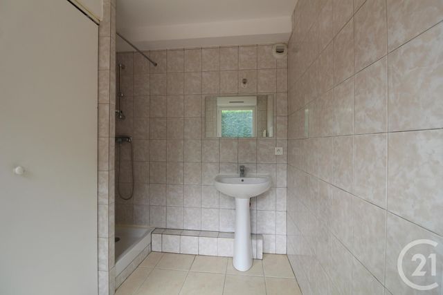 Appartement F1 à louer - 1 pièce - 36.79 m2 - VILLEBON SUR YVETTE - 91 - ILE-DE-FRANCE - Century 21 Ld Immobilier