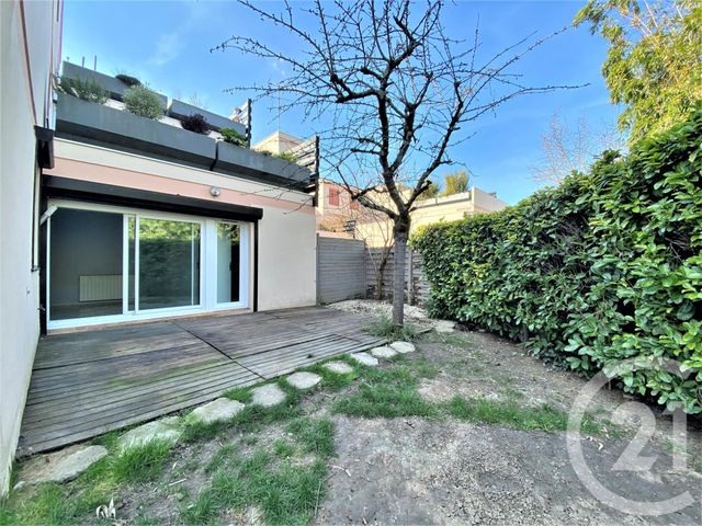 Appartement F3 à louer - 3 pièces - 56.81 m2 - SAULX LES CHARTREUX - 91 - ILE-DE-FRANCE - Century 21 Ld Immobilier