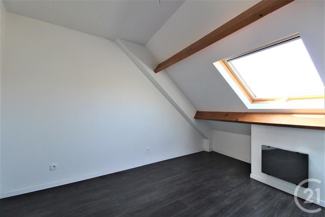 Appartement F3 à louer - 3 pièces - 35.98 m2 - LA VILLE DU BOIS - 91 - ILE-DE-FRANCE - Century 21 Ld Immobilier