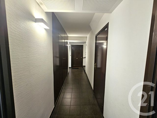 Appartement F3 à vendre - 3 pièces - 61.06 m2 - SAVIGNY LE TEMPLE - 77 - ILE-DE-FRANCE - Century 21 Ld Immobilier