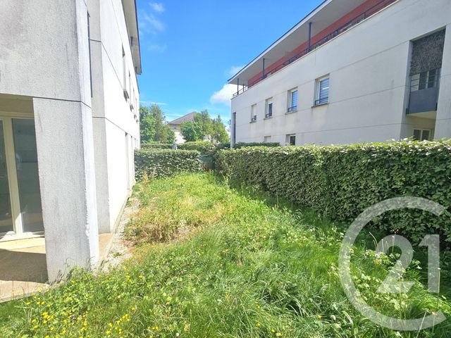 Appartement F3 à vendre - 3 pièces - 61.06 m2 - SAVIGNY LE TEMPLE - 77 - ILE-DE-FRANCE - Century 21 Ld Immobilier