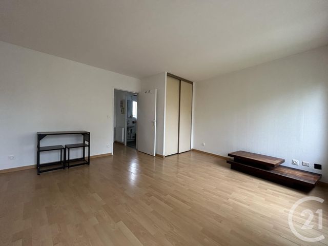 Appartement F1 à louer - 1 pièce - 29.9 m2 - MONTLHERY - 91 - ILE-DE-FRANCE - Century 21 Ld Immobilier