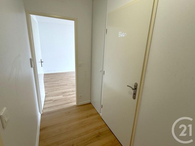 Appartement F1 à vendre - 1 pièce - 26.65 m2 - LES ULIS - 91 - ILE-DE-FRANCE - Century 21 Ld Immobilier