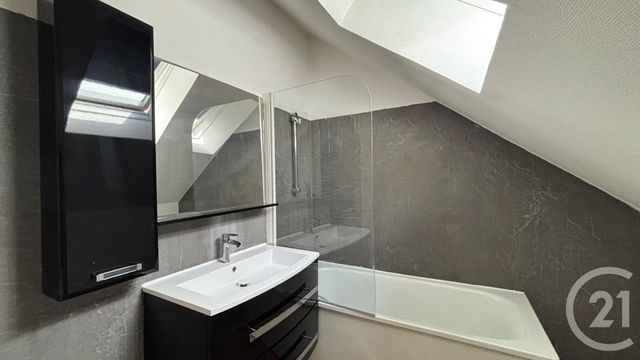 Appartement F1 à louer - 1 pièce - 25.75 m2 - VILLEJUST - 91 - ILE-DE-FRANCE - Century 21 Ld Immobilier