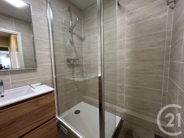 Appartement F3 à louer - 3 pièces - 63.22 m2 - MASSY - 91 - ILE-DE-FRANCE - Century 21 Ld Immobilier