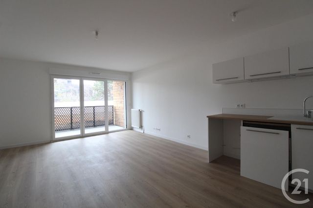 Appartement F3 à louer - 3 pièces - 62.0 m2 - CERGY - 95 - ILE-DE-FRANCE - Century 21 Ld Immobilier