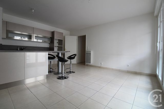 Appartement F3 à louer - 3 pièces - 56.63 m2 - VILLEBON SUR YVETTE - 91 - ILE-DE-FRANCE - Century 21 Ld Immobilier