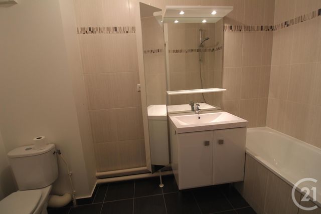 Appartement F3 à louer - 3 pièces - 56.63 m2 - VILLEBON SUR YVETTE - 91 - ILE-DE-FRANCE - Century 21 Ld Immobilier
