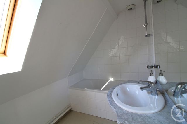 Appartement F2 à vendre - 2 pièces - 30.5 m2 - LA VILLE DU BOIS - 91 - ILE-DE-FRANCE - Century 21 Ld Immobilier