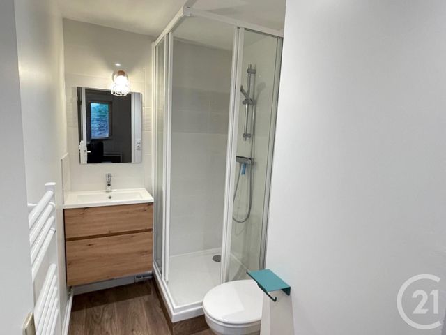 Appartement F1 à louer - 1 pièce - 24.66 m2 - PALAISEAU - 91 - ILE-DE-FRANCE - Century 21 Ld Immobilier