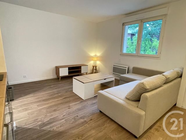 Appartement F1 à louer - 1 pièce - 24.66 m2 - PALAISEAU - 91 - ILE-DE-FRANCE - Century 21 Ld Immobilier