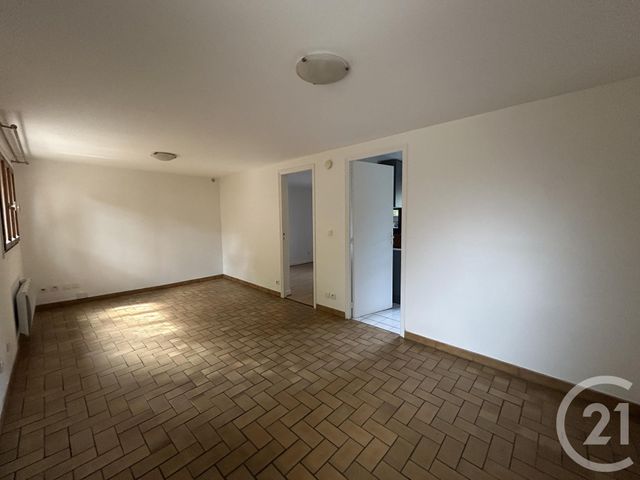 Appartement F2 à louer - 2 pièces - 43.16 m2 - MORANGIS - 91 - ILE-DE-FRANCE - Century 21 Ld Immobilier