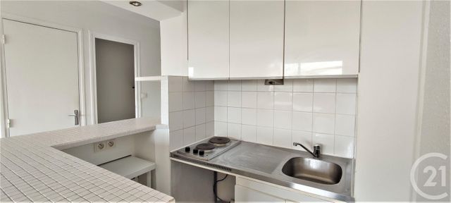 Appartement F1 à louer - 1 pièce - 27.34 m2 - ARPAJON - 91 - ILE-DE-FRANCE - Century 21 Ld Immobilier