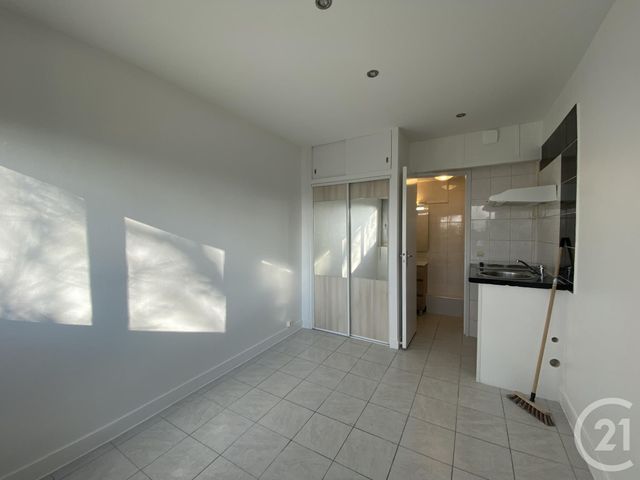 Appartement F1 à louer - 1 pièce - 13.54 m2 - ORSAY - 91 - ILE-DE-FRANCE - Century 21 Ld Immobilier