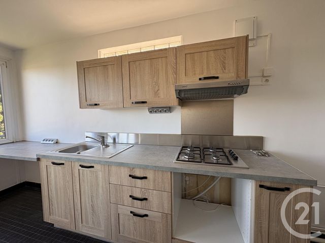 Appartement T4 à louer - 4 pièces - 77.5 m2 - VILLEBON SUR YVETTE - 91 - ILE-DE-FRANCE - Century 21 Ld Immobilier