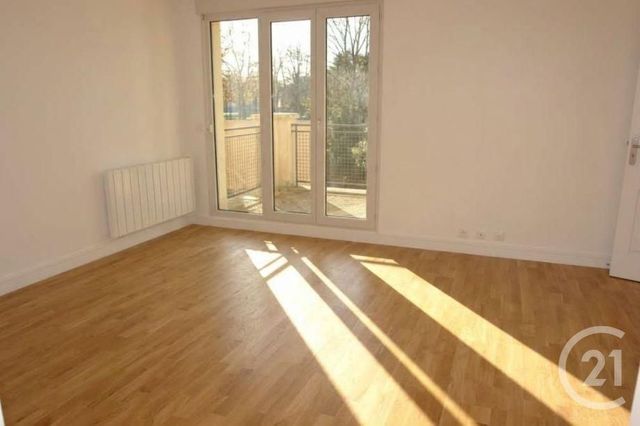 Appartement F2 à louer - 2 pièces - 47.16 m2 - CHILLY MAZARIN - 91 - ILE-DE-FRANCE - Century 21 Ld Immobilier