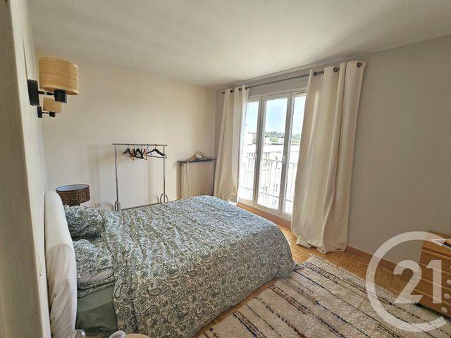 Appartement F4 à vendre - 4 pièces - 75.57 m2 - VILLEBON SUR YVETTE - 91 - ILE-DE-FRANCE - Century 21 Ld Immobilier